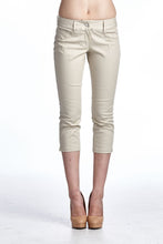 Urban Love Stretch Capris - WholesaleClothingDeals - 1