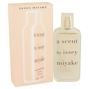 A Scent Florale by Issey Miyake Eau De Parfum Spray 1.3 oz for Women