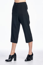 Larry Levine Stretch Capris - WholesaleClothingDeals - 1